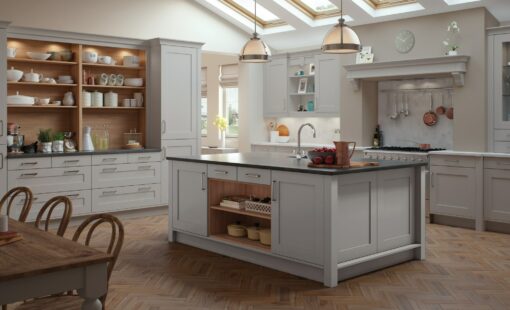 The Burleigh Painted Shaker kitchen, available from Riley Jaems Kitchens Goucestershire